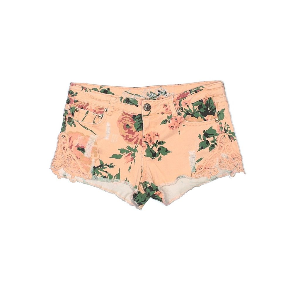 Vanilla Star mid rise shorts (NWOT)